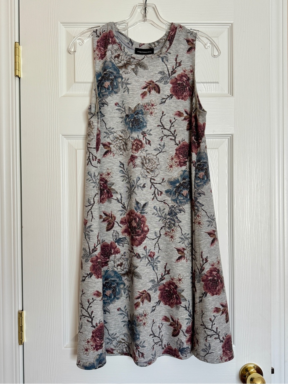 Feminine, Romantic Sleeveless Floral A-Line Midi Dress